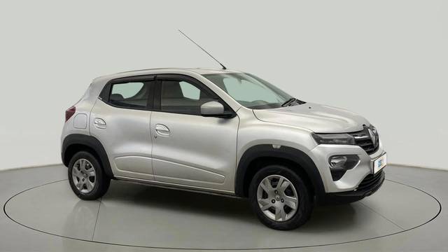 https://images10.gaadi.com/usedcar_image/4545913/original/26961fcdecfde0f8c62570f94c985c01.jpg?imwidth=6400