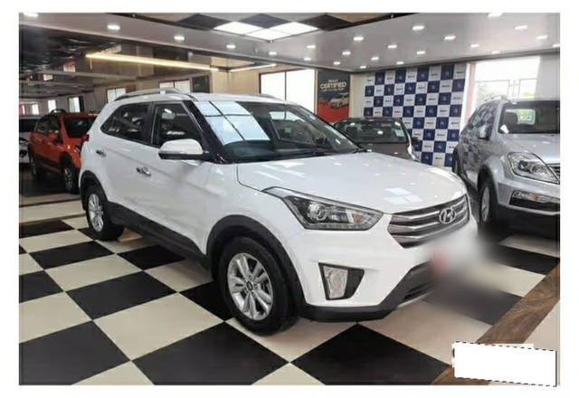 https://images10.gaadi.com/usedcar_image/4545970/original/36f2d8ed-93aa-4869-a8a6-67f5e4243f4f.?imwidth=6400