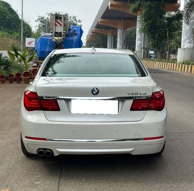 https://images10.gaadi.com/usedcar_image/4545975/original/processed_3a027410-5335-40e1-9113-600195153c1e.jpg?imwidth=6401