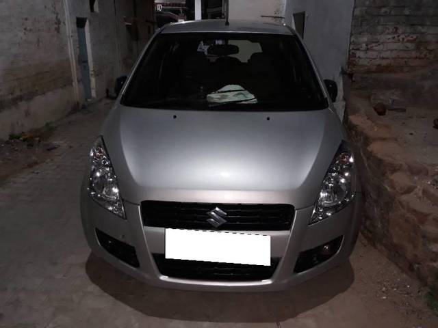 https://images10.gaadi.com/usedcar_image/4546021/original/processed_1a86a0f4-1000-4ee0-9b71-2dae8b0be603.jpg?imwidth=6400
