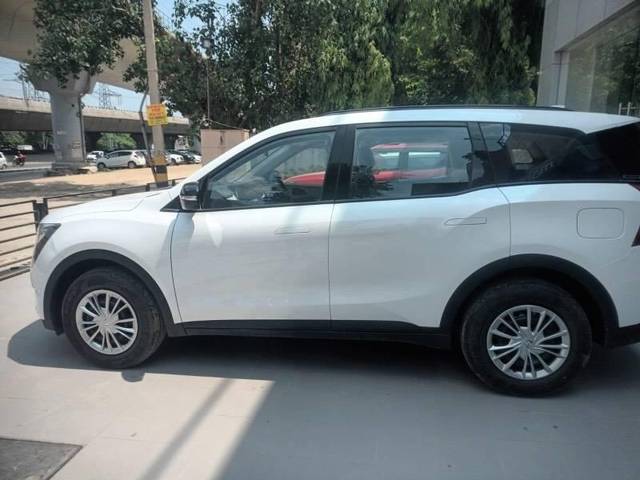 https://images10.gaadi.com/usedcar_image/4546034/original/processed_d4f8cc41-26ef-4320-bac7-d7ea267bf724.jpeg?imwidth=6400
