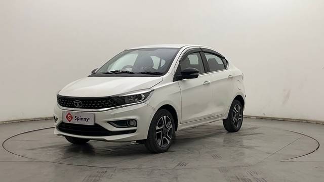 https://images10.gaadi.com/usedcar_image/4546091/original/64091f5c0ea59f44535855ac84120e65.JPG?imwidth=6400