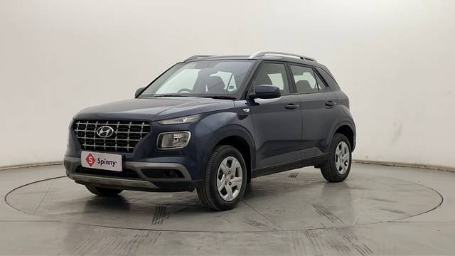 https://images10.gaadi.com/usedcar_image/4546114/original/89eb9a75cd7d15f98be2f07c38a3fbb1.JPG?imwidth=6400