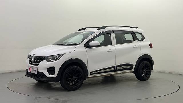 https://images10.gaadi.com/usedcar_image/4546175/original/a54a697da6910bff23a69d70993f9d5a.JPG?imwidth=6400