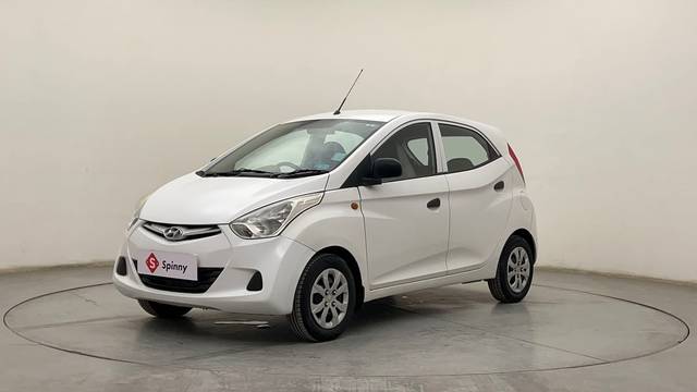 https://images10.gaadi.com/usedcar_image/4546196/original/706b13533e842bac8204a8538284f46d.JPG?imwidth=6400