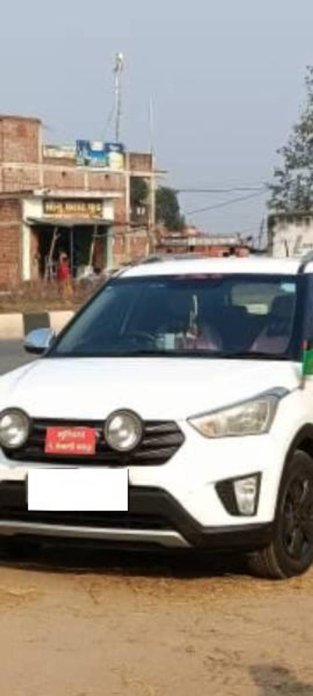 https://images10.gaadi.com/usedcar_image/4546242/original/processed_142b7ce5-29e6-4f08-bd33-d871d7b2e7fb.jpg?imwidth=6402