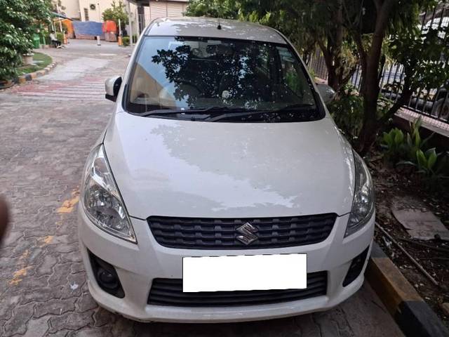 https://images10.gaadi.com/usedcar_image/4546251/original/processed_a484fb6f-85e8-4bcd-a571-a9769fd34245.jpg?imwidth=6400
