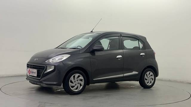 https://images10.gaadi.com/usedcar_image/4546282/original/03b72938a4b7937ab375824896d7f588.JPG?imwidth=6400