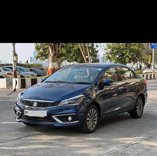 https://images10.gaadi.com/usedcar_image/4546292/original/processed_5c14920e-cd91-4b95-90b4-3373202cf6d0.jpeg?imwidth=6401