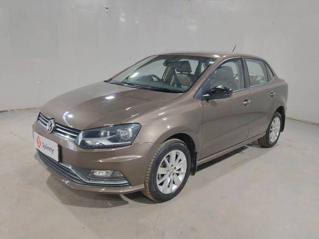 https://images10.gaadi.com/usedcar_image/4546306/original/d3e6d74f462a7c570f559d62fe695f00.jpg?imwidth=6400