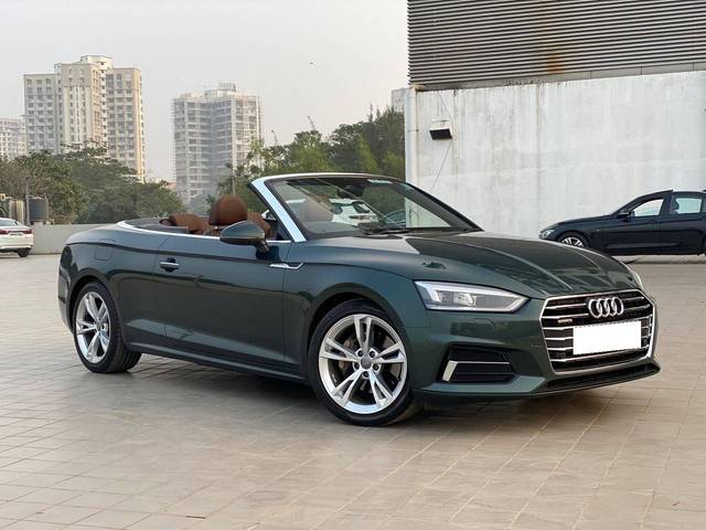 https://images10.gaadi.com/usedcar_image/4546324/original/processed_a63b31af-90c4-407f-9705-c122954ea09b.jpg?imwidth=6400