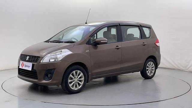 https://images10.gaadi.com/usedcar_image/4546345/original/37987d01506f26875219e503c81864d6.JPG?imwidth=6400