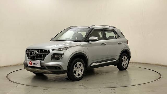 https://images10.gaadi.com/usedcar_image/4546370/original/010a09b8825d38959b4d730b78fa2e01.JPG?imwidth=6400