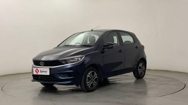 https://images10.gaadi.com/usedcar_image/4546403/original/8fd7b0a89d1fe78f3dd59d2053ac514b.JPG?imwidth=6400