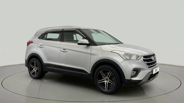 https://images10.gaadi.com/usedcar_image/4546417/original/a4a393b0041239eb1cf8c6f44907cd6f.jpg?imwidth=6400