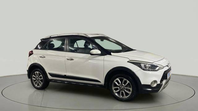https://images10.gaadi.com/usedcar_image/4546420/original/7f9b2fd50c7f901913c4b46ec1ce4a12.jpg?imwidth=6400