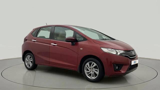 https://images10.gaadi.com/usedcar_image/4546421/original/b1d6d0739a2779758f457634bb344606.jpg?imwidth=6400