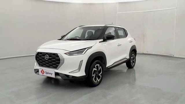 https://images10.gaadi.com/usedcar_image/4546437/original/d37b24d307d8b245f69f110fa0d0199e.JPG?imwidth=6400