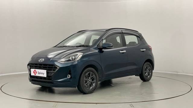 https://images10.gaadi.com/usedcar_image/4546444/original/bf8aea8e304320265bceca958a0f7288.JPG?imwidth=6400