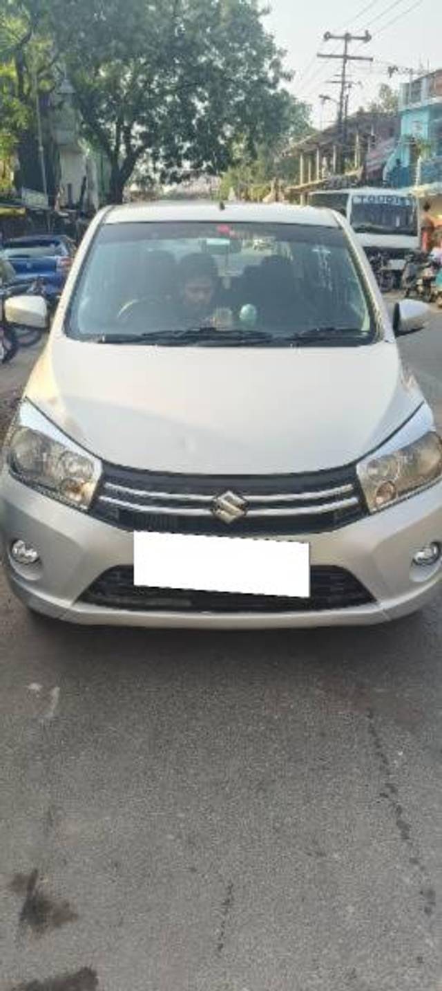 https://images10.gaadi.com/usedcar_image/4546497/original/processed_ae02b0fd-4c52-438d-ba49-b69fff9fb262.jpg?imwidth=6402