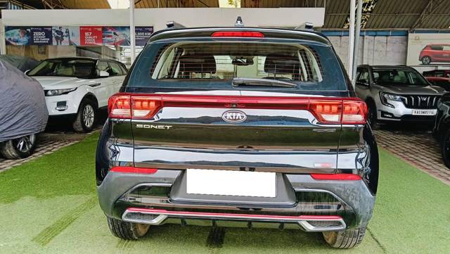 https://images10.gaadi.com/usedcar_image/4546500/original/processed_63158b7290a50018c1e219c063d2a8b3.jpg?imwidth=6401