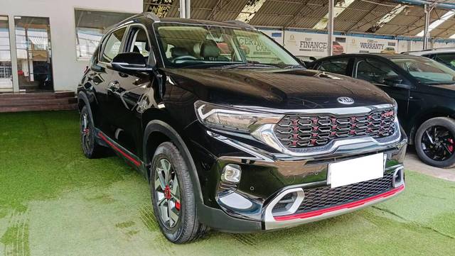https://images10.gaadi.com/usedcar_image/4546500/original/processed_beeac6c885ee5bf35917004c578df4c8.jpg?imwidth=6400