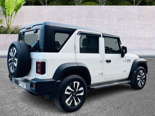 https://images10.gaadi.com/usedcar_image/4546523/original/processed_38b44585126227976cc41a681168b617.jpg?imwidth=6402