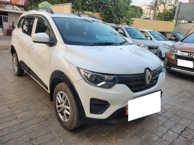 https://images10.gaadi.com/usedcar_image/4546533/original/processed_6eebafdbebb23f2667b0cb35c0b2aa60.jpg?imwidth=6400
