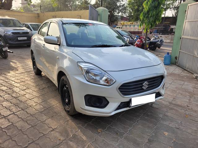 https://images10.gaadi.com/usedcar_image/4546537/original/processed_ebb82f2106b30b51ff19bbedac6fc8e1.jpg?imwidth=6400