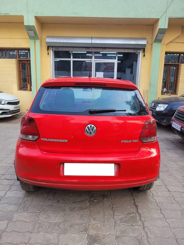 https://images10.gaadi.com/usedcar_image/4546539/original/processed_59ee9b8783029fffaeedf0a8fc37b6a0.jpg?imwidth=6402