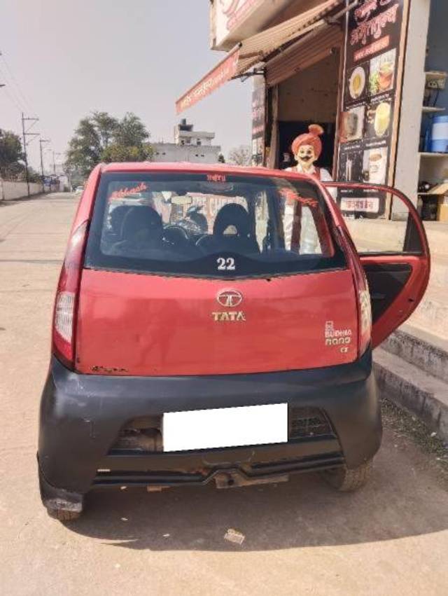 https://images10.gaadi.com/usedcar_image/4546541/original/processed_d78606d7-af68-432c-b73e-490175f2d95e.jpg?imwidth=6401