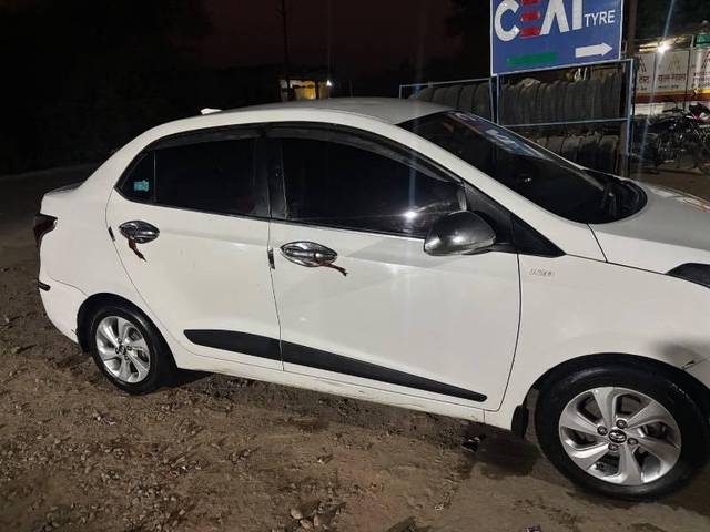 https://images10.gaadi.com/usedcar_image/4546550/original/processed_48618fc0-84a5-48d6-8f80-f1401abbb090.jpeg?imwidth=6400
