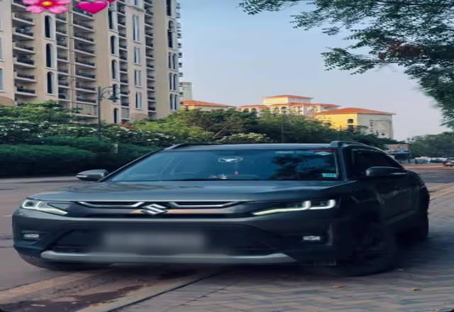 https://images10.gaadi.com/usedcar_image/4546582/original/4cbf65bb-8fde-438a-89f5-136a168b39e0.?imwidth=6401