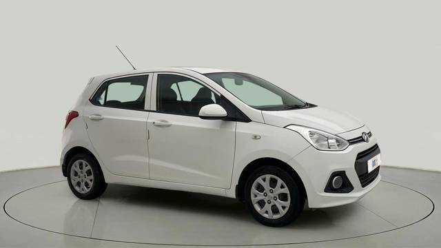 https://images10.gaadi.com/usedcar_image/4546585/original/1ebb2c0e5fa6f12a05a80cf166a59359.jpg?imwidth=6400
