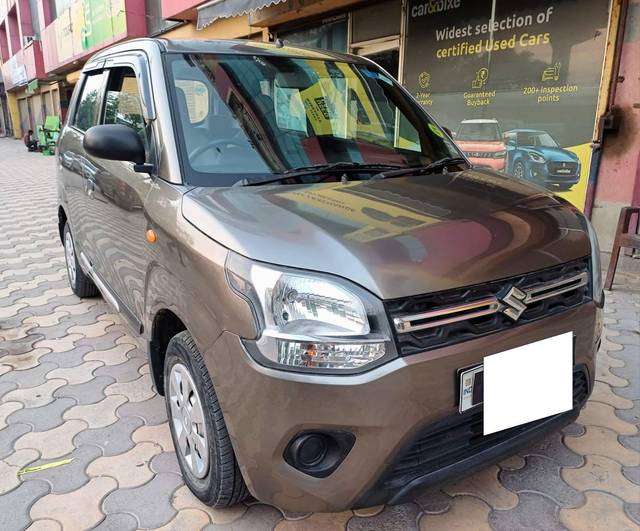https://images10.gaadi.com/usedcar_image/4546633/original/processed_2d0e167f912646ad045e5eca88ec29a0.jpg?imwidth=6400