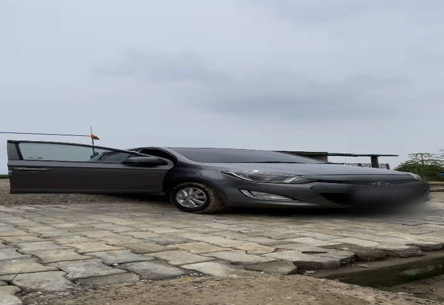https://images10.gaadi.com/usedcar_image/4546636/original/e768b35f-c674-4f0f-ae64-07bf849ee350.?imwidth=6401