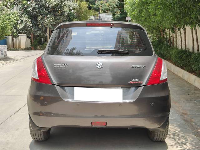 https://images10.gaadi.com/usedcar_image/4546656/original/processed_465fb93858c94ec6d45cdece4ba0b442.jpg?imwidth=6402