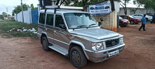 https://images10.gaadi.com/usedcar_image/4546665/original/processed_8fa033937fbc7fc603e06a6b402e1eb3.jpg?imwidth=6400