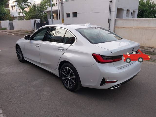 https://images10.gaadi.com/usedcar_image/4546671/original/b396a2f596e6de7f580774c20841ecfa.jpg?imwidth=6401