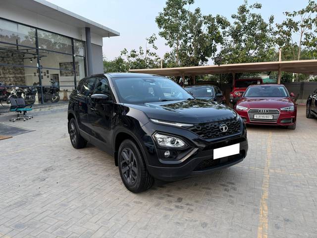 https://images10.gaadi.com/usedcar_image/4546675/original/processed_2b174a26-a8fe-421c-b0f0-bb8f392733cf.jpg?imwidth=6400