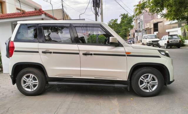 https://images10.gaadi.com/usedcar_image/4546721/original/dc06889c7e27752de0a84992689df7dd.jpeg?imwidth=6401