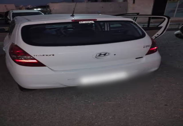 https://images10.gaadi.com/usedcar_image/4546725/original/d3a64fae-5eb1-4940-9915-39561ad49d7d.?imwidth=6401