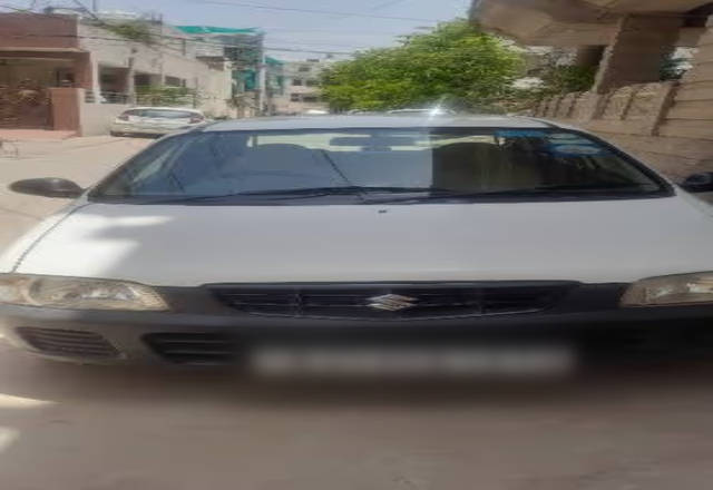 https://images10.gaadi.com/usedcar_image/4546731/original/2c27d645-e342-41dd-bc8f-7f3d4038d7e6.?imwidth=6400