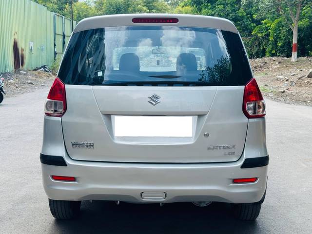 https://images10.gaadi.com/usedcar_image/4546740/original/processed_f273c946a68b998aae571cedde65465d.jpg?imwidth=6402