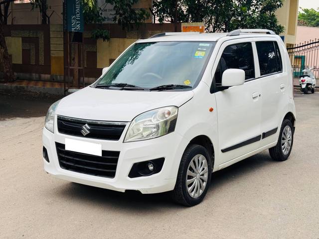 https://images10.gaadi.com/usedcar_image/4546744/original/processed_26f07c10fc5c2a50920c8a9362be9aa9.jpg?imwidth=6400
