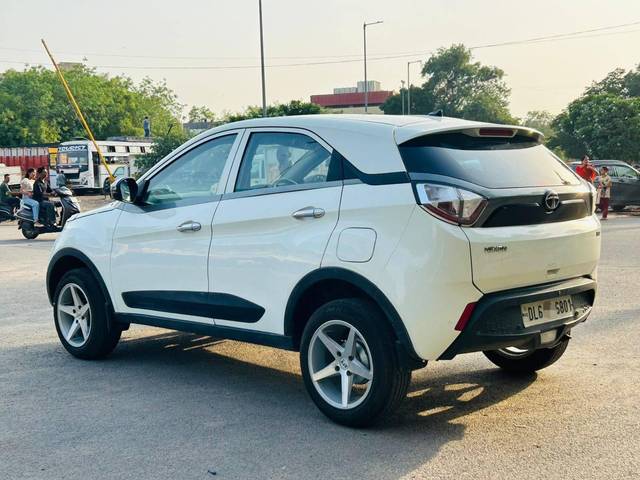 https://images10.gaadi.com/usedcar_image/4546748/original/processed_4bdd55dd87dc9b318fc6fce36dbad0c5.jpg?imwidth=6402