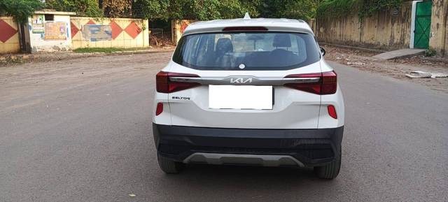 https://images10.gaadi.com/usedcar_image/4546756/original/processed_327190fa817efc8244ce1cd9f7ed36e6.jpeg?imwidth=6402