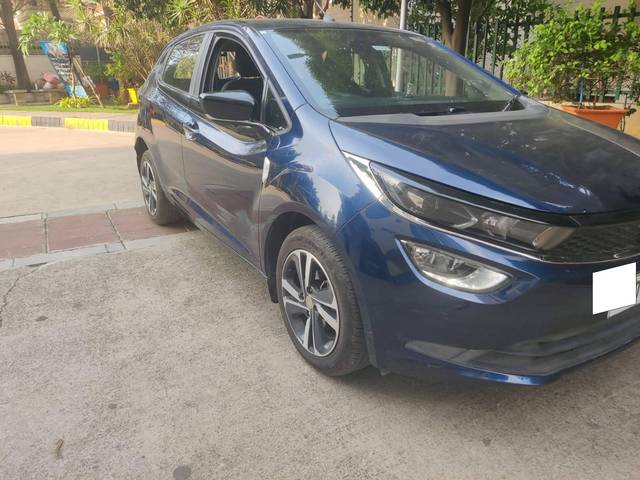 https://images10.gaadi.com/usedcar_image/4546772/original/processed_7d2e071568226768fb1f5b9e3d3d11c6.jpg?imwidth=6400