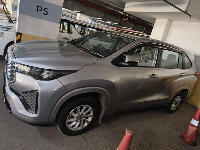 https://images10.gaadi.com/usedcar_image/4546775/original/processed_837dbb5f433b55a8faacab1f4da9e22e.jpg?imwidth=6400