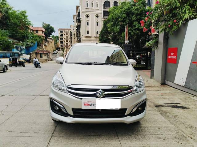 https://images10.gaadi.com/usedcar_image/4546776/original/processed_6e8bc91efa7553ea8ab0f1fa309e6285.jpeg?imwidth=6400